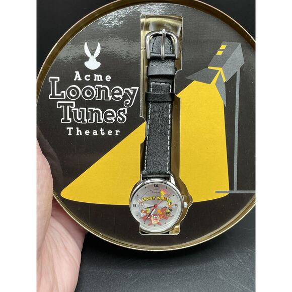 Looney Tunes Accessories - Vintage Collectible Looney Tunes Watch New